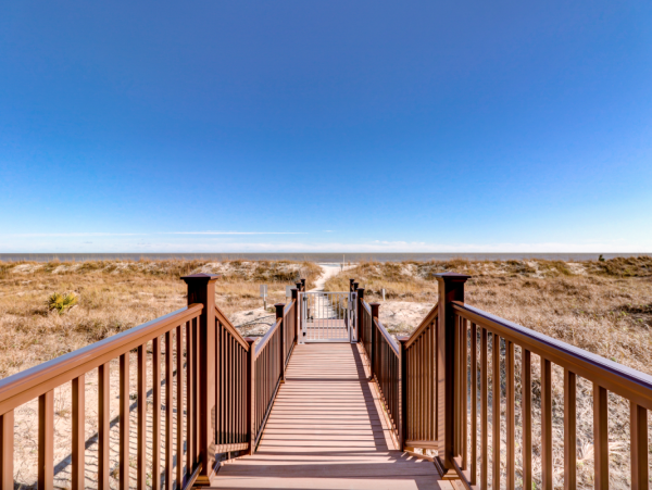 Luxurious Oceanfront Condo in Hilton Head Island - Perfect Getaway
